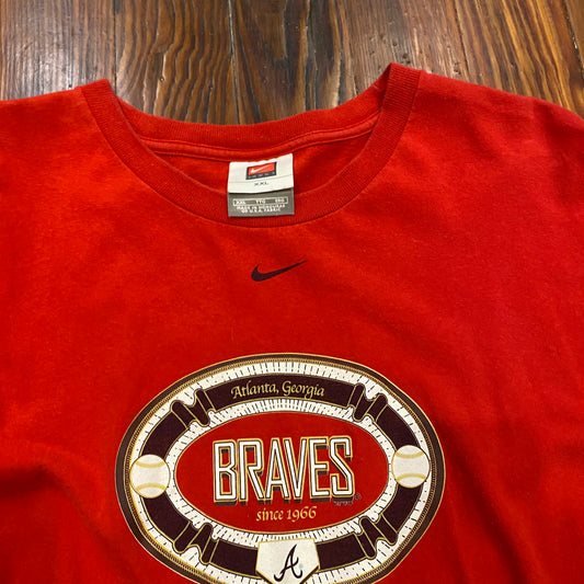 Vintage Nike Braves Tee - XXL