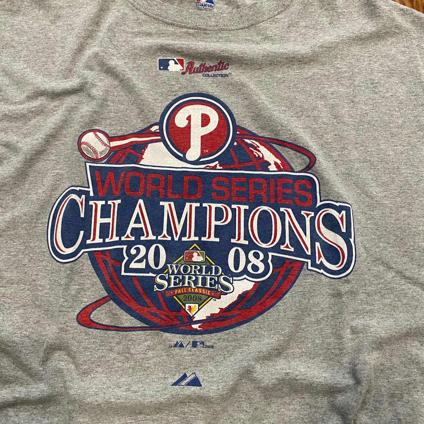 Vintage Phillies World Series Champions Tee - L