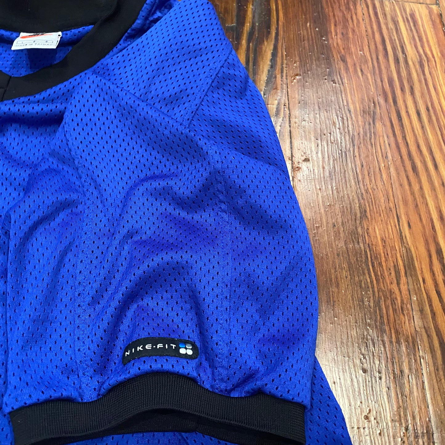 Vintage nike mesh Jersey - L