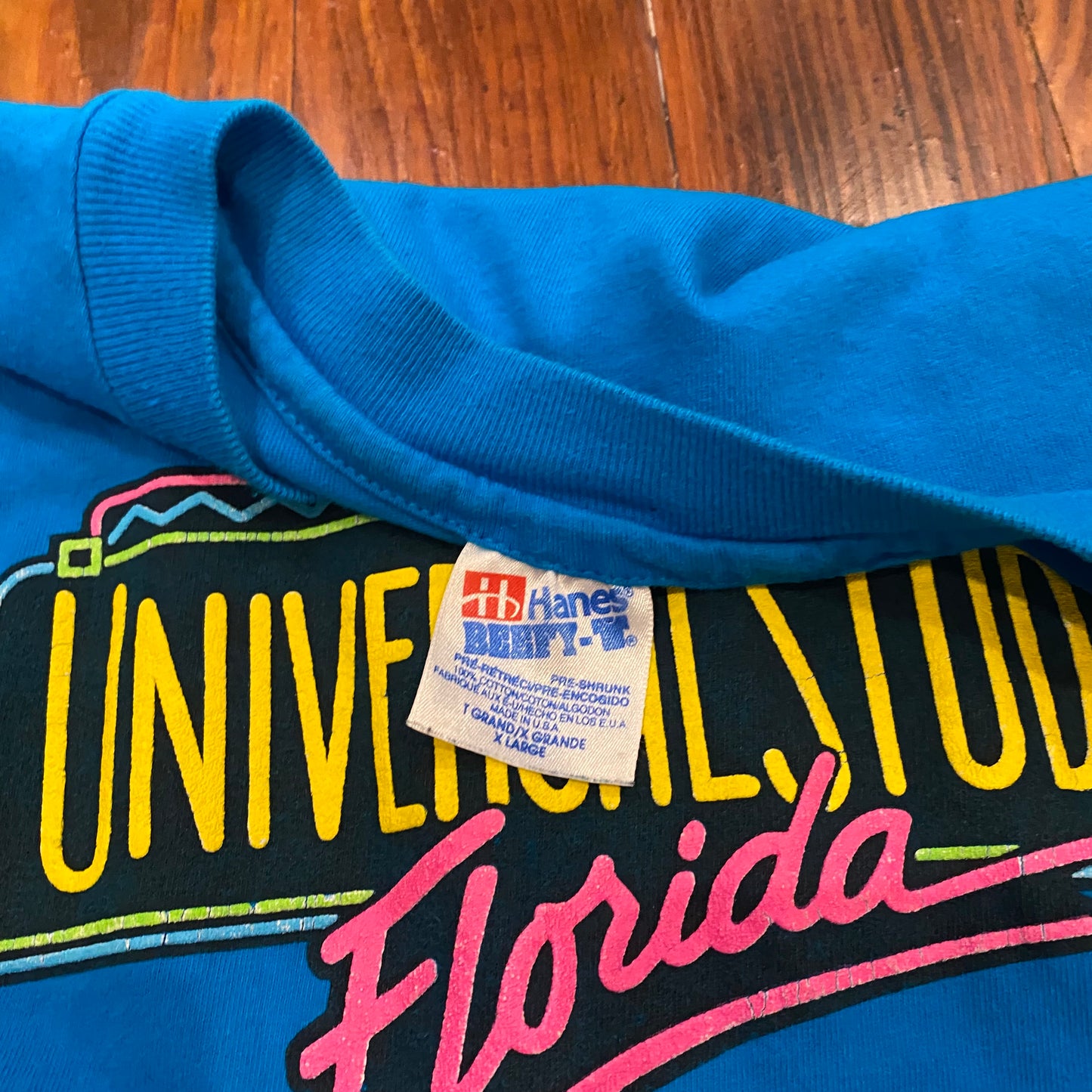 Vintage Universal Studios Tee - XL