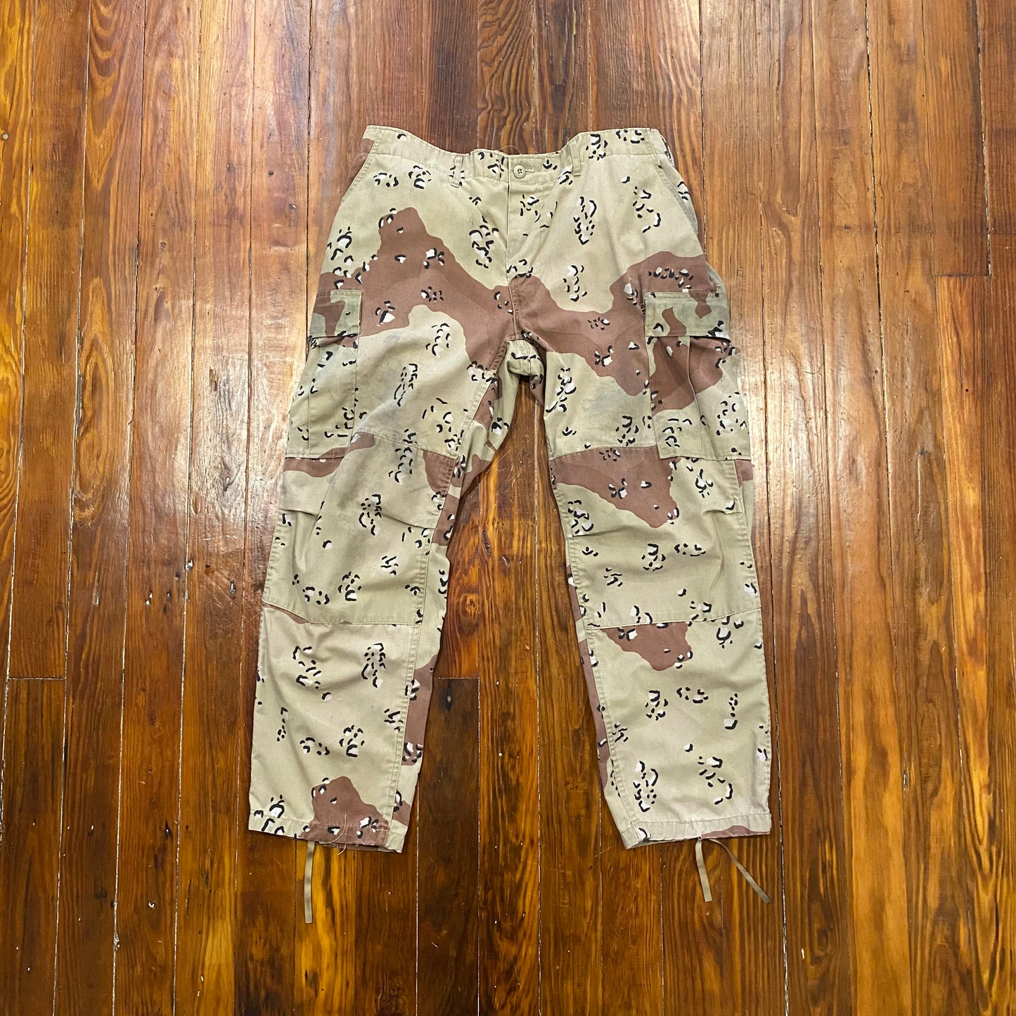 Camo Sandy Cargo Pants- 33x29