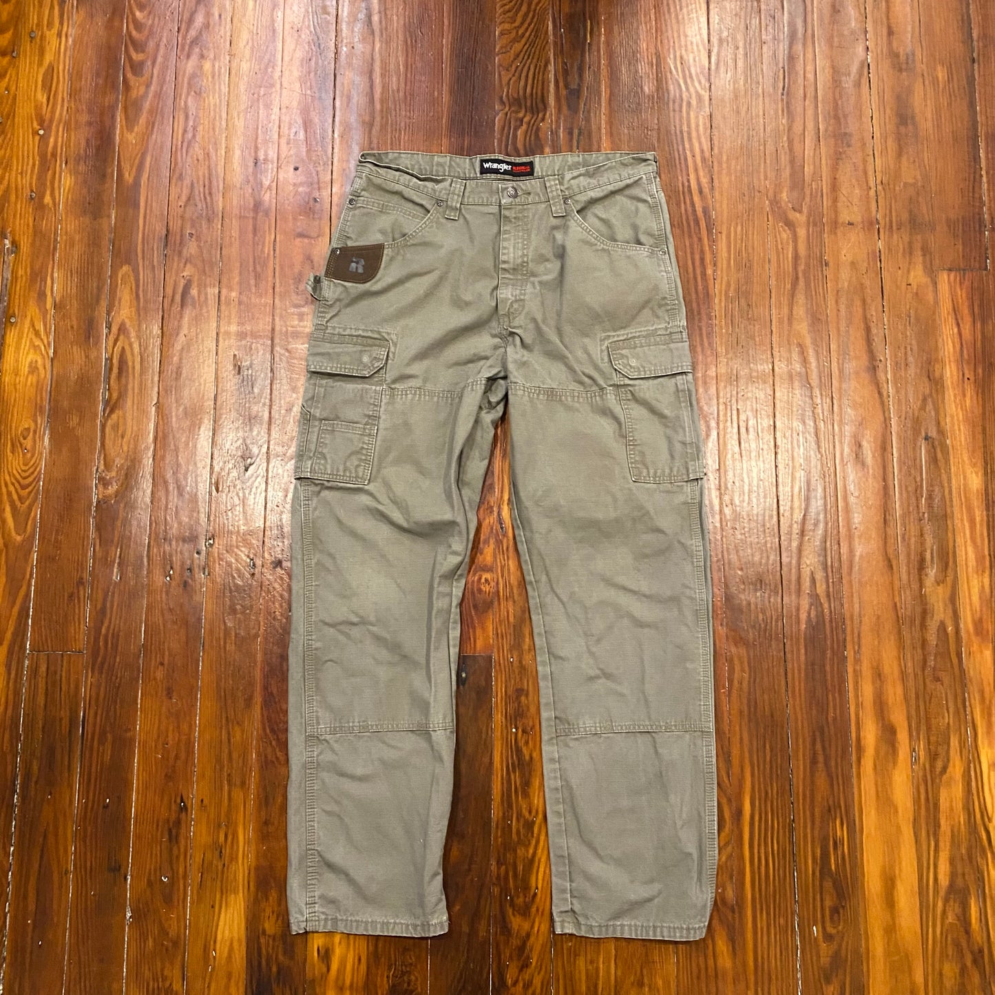 Wrangler Tan Cargo Jeans- 36x34