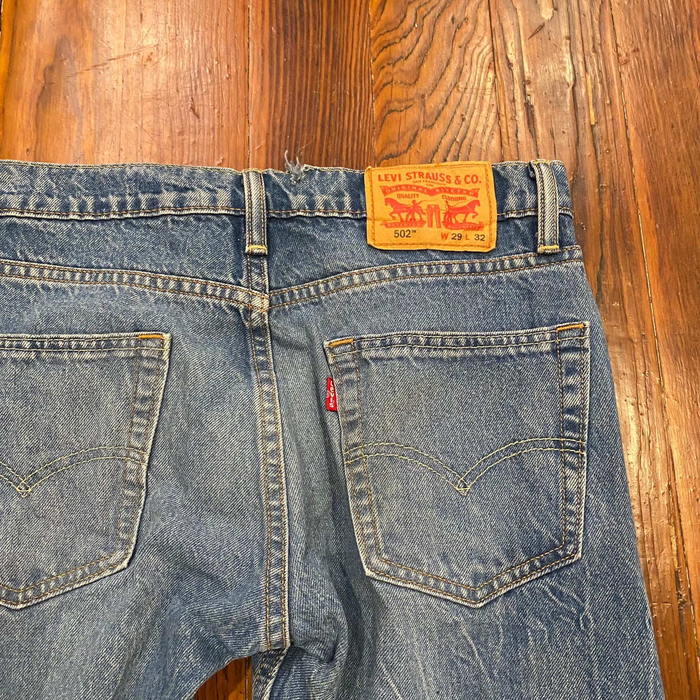 Levi Blue Jeans- 29x32
