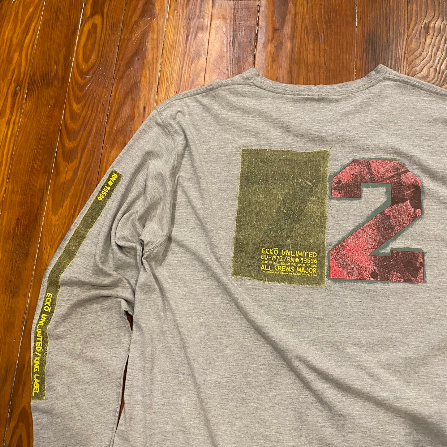 Vintage Ecko Unlimited Long Sleeve Graphic Tee - XL