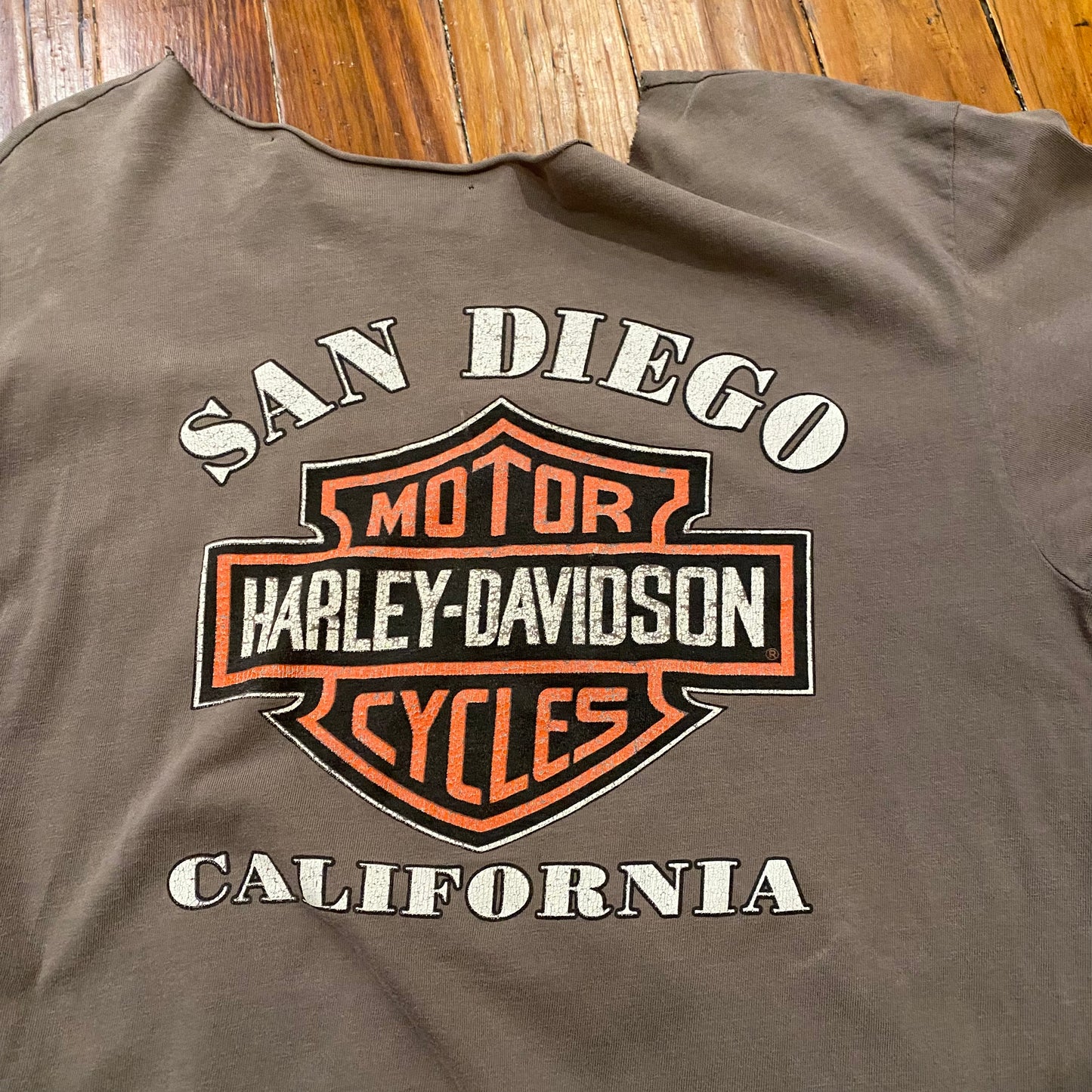 Vintage Harley Davidsone Cropped & Cut Brown Tee - L