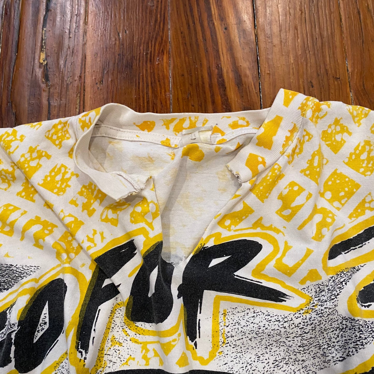 Vintage 93' Go For 3 Pittsburgh AOP Tee - XL