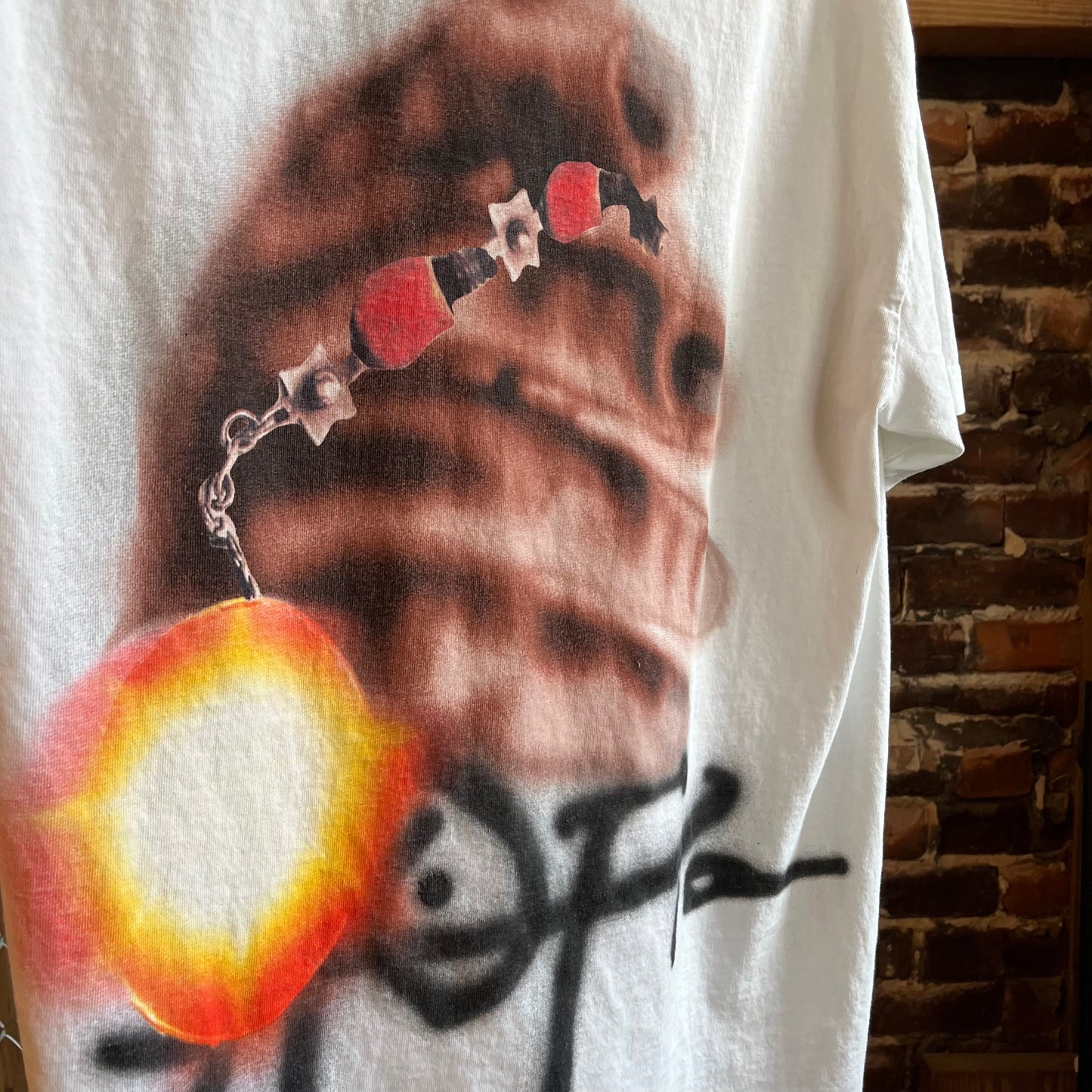 UTOPIA Airbrush Back Graphic Tee - L