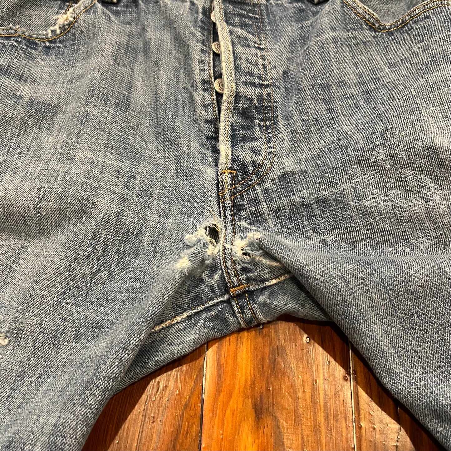 Levi Grey Jean Shorts- 28x15