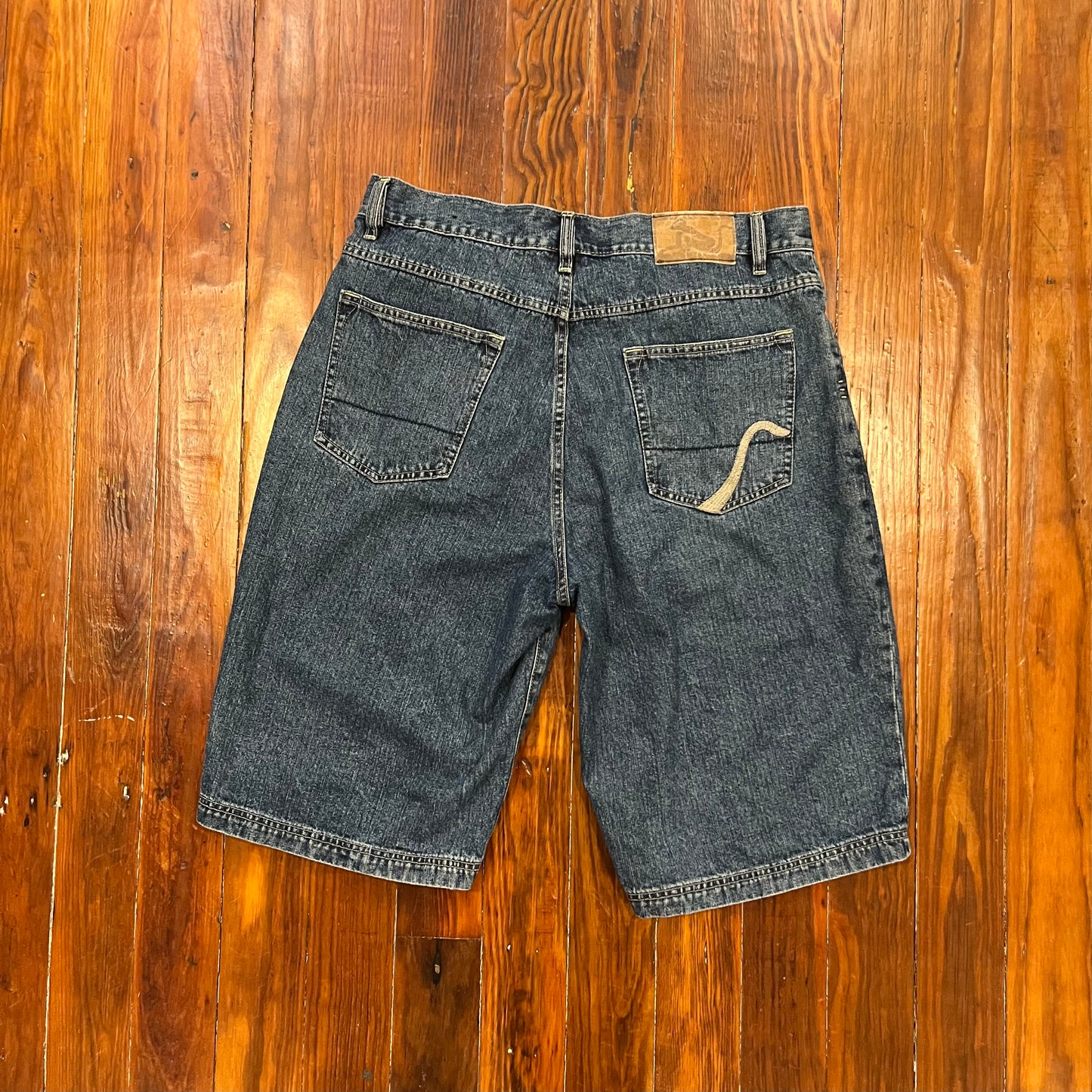 ChunkyMunky Jean Shorts- 36x12.5