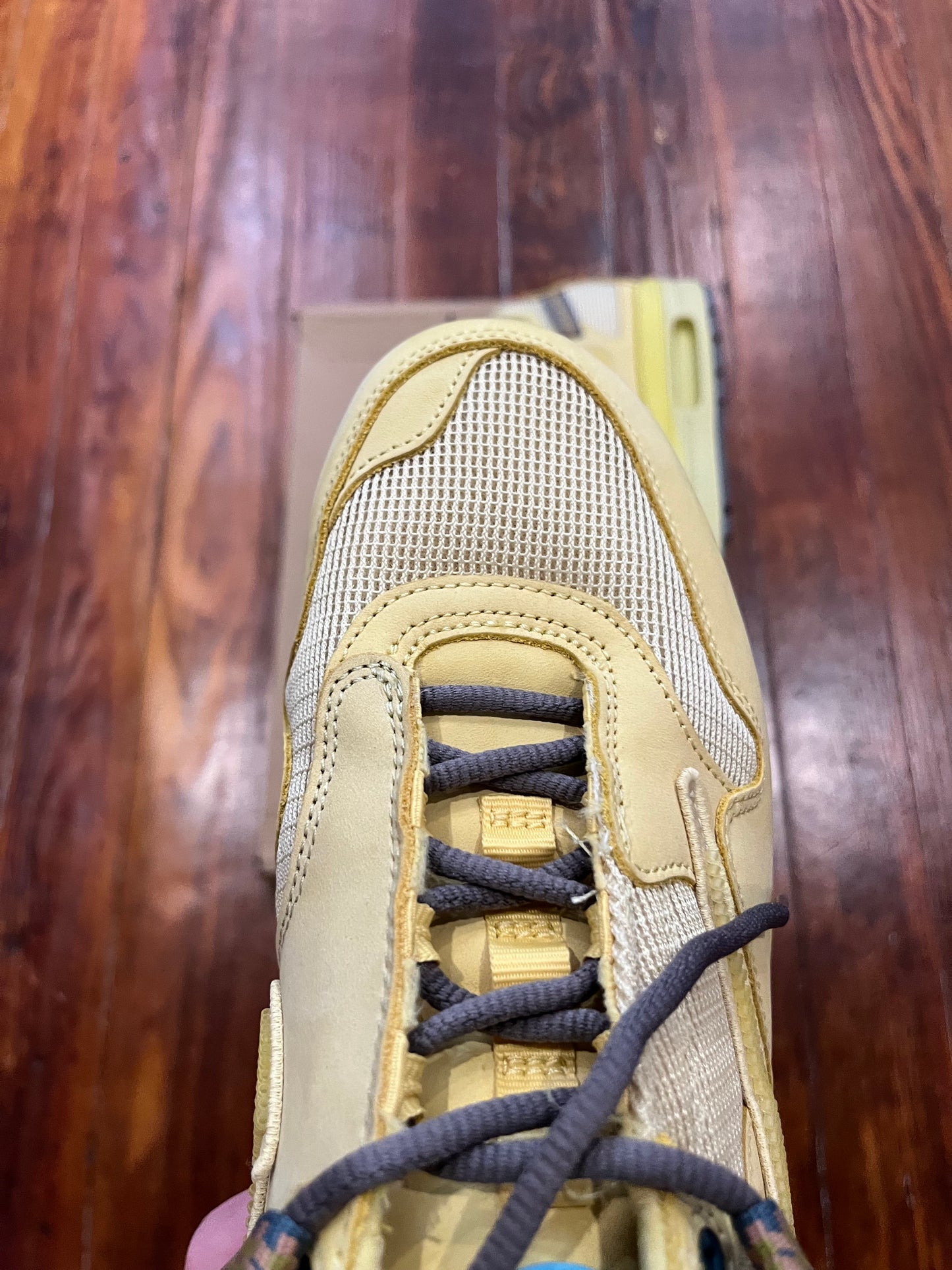 Nike Air Max 1 x Travis Scott Cactus Jack 'Saturn Gold' - SZ10M