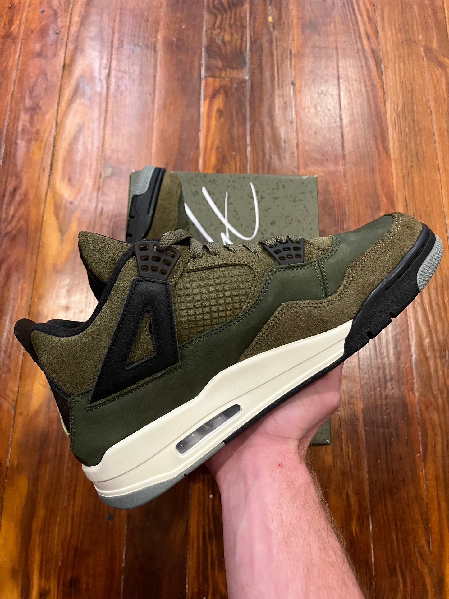 Jordan 4 Retro SE 'Craft Medium olive' - SZ10M