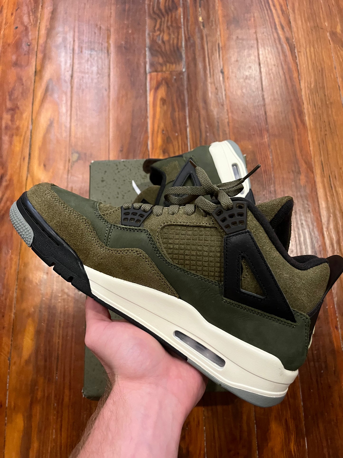 Jordan 4 Retro SE 'Craft Medium olive' - SZ10M
