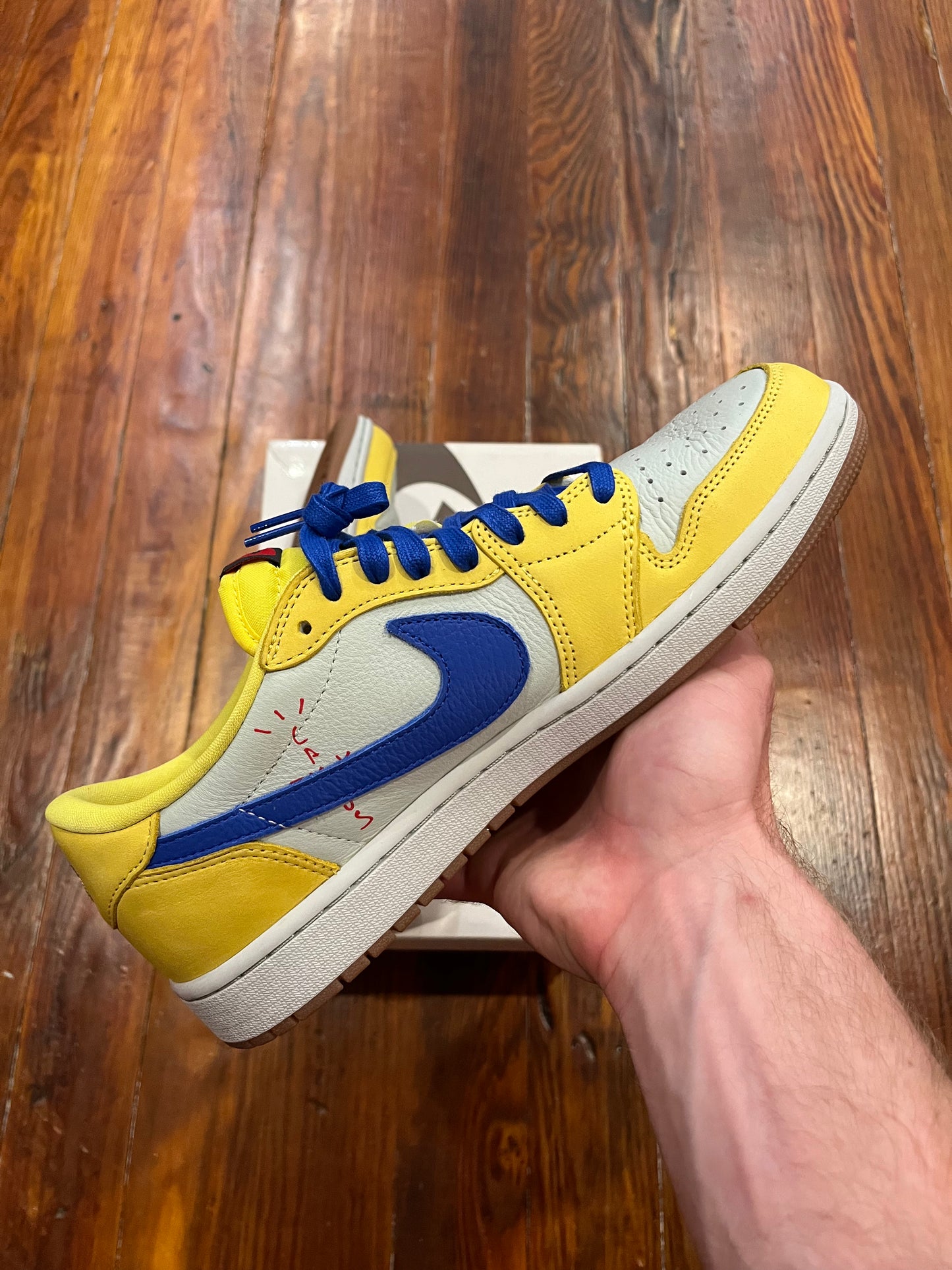Travis Scott x Wmns Jordan 1 Low 'Canary' - SZ10.5W/9M