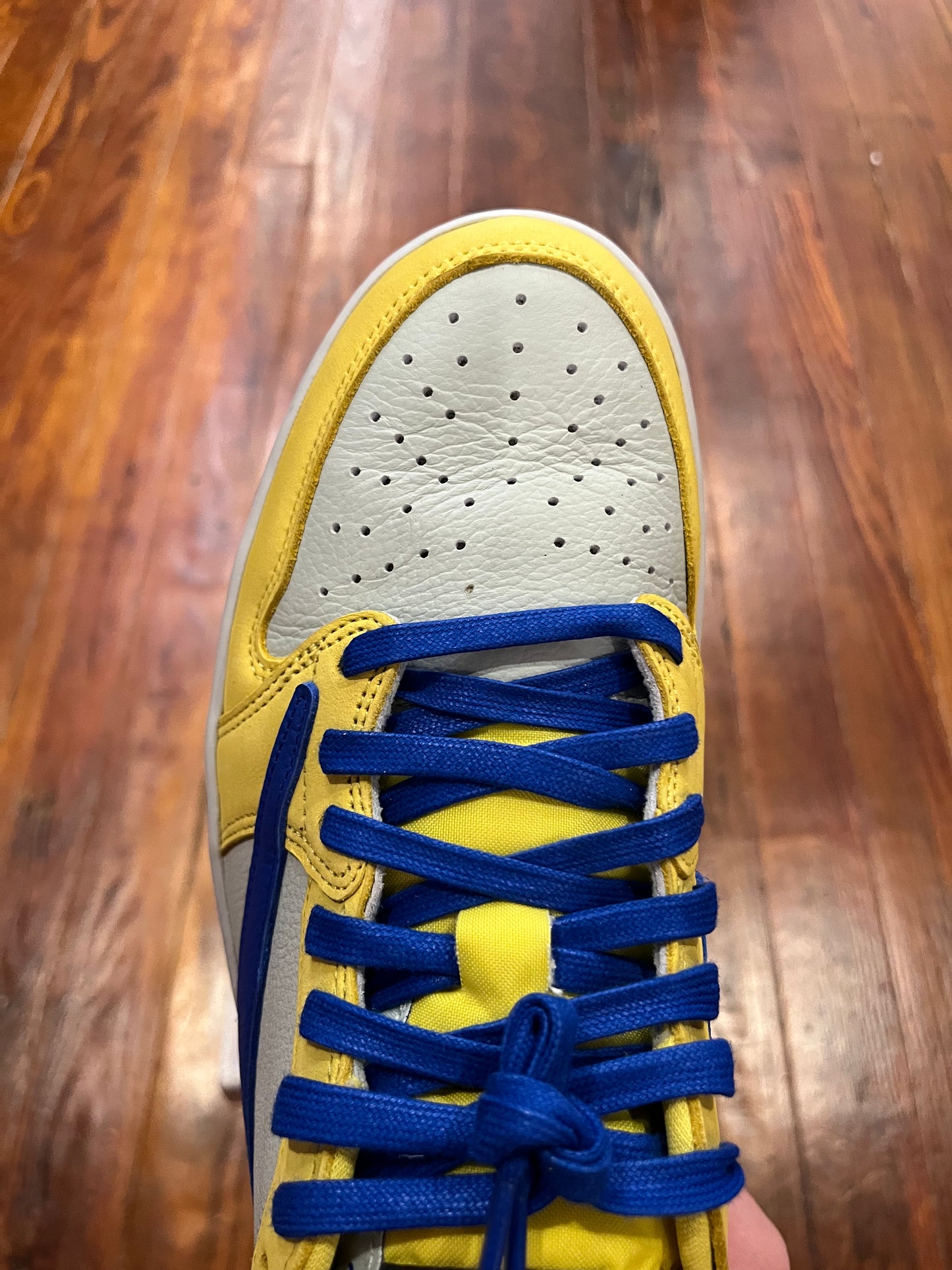 Travis Scott x Wmns Jordan 1 Low 'Canary' - SZ10.5W/9M