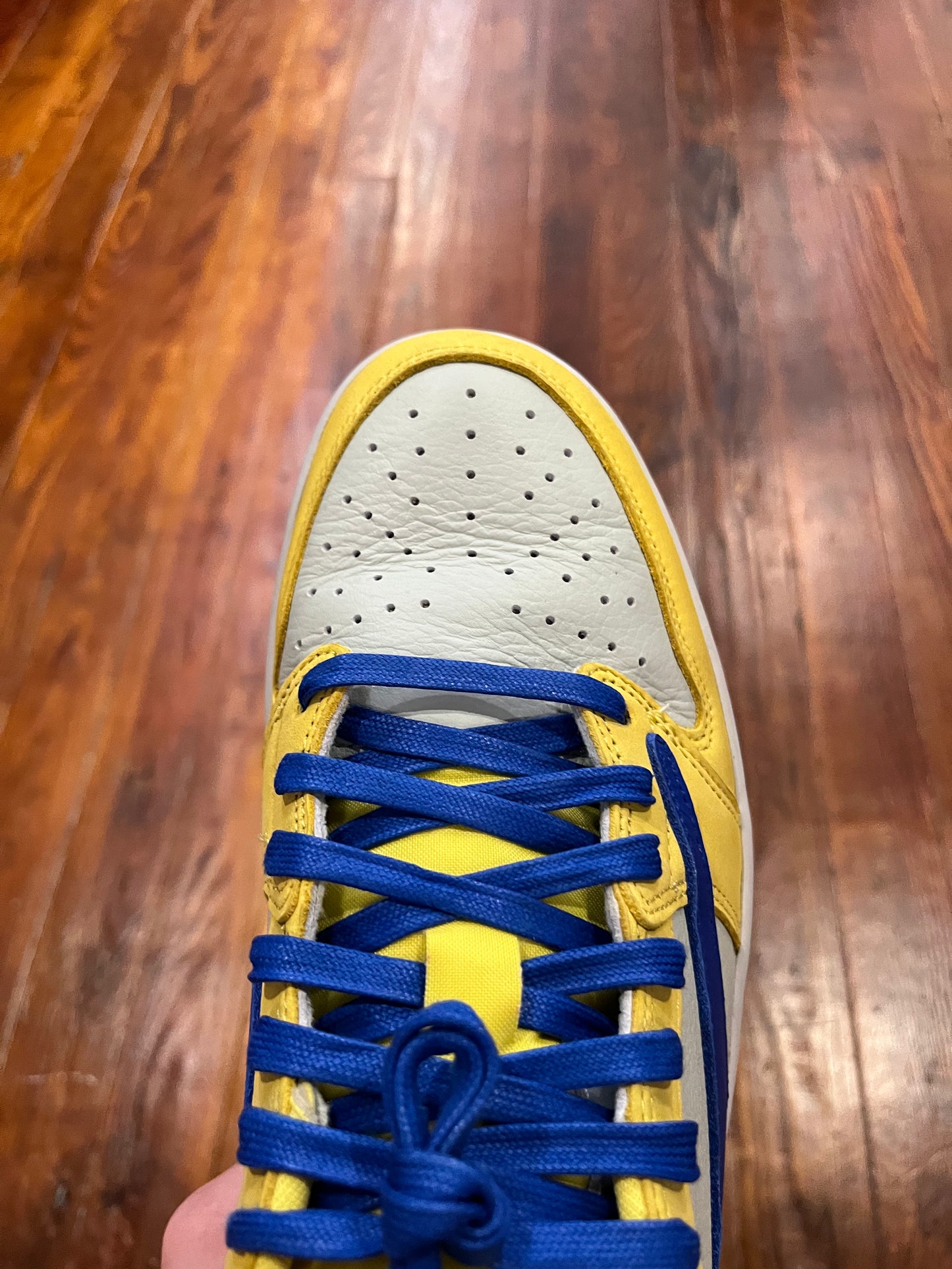 Travis Scott x Wmns Jordan 1 Low 'Canary' - SZ10.5W/9M