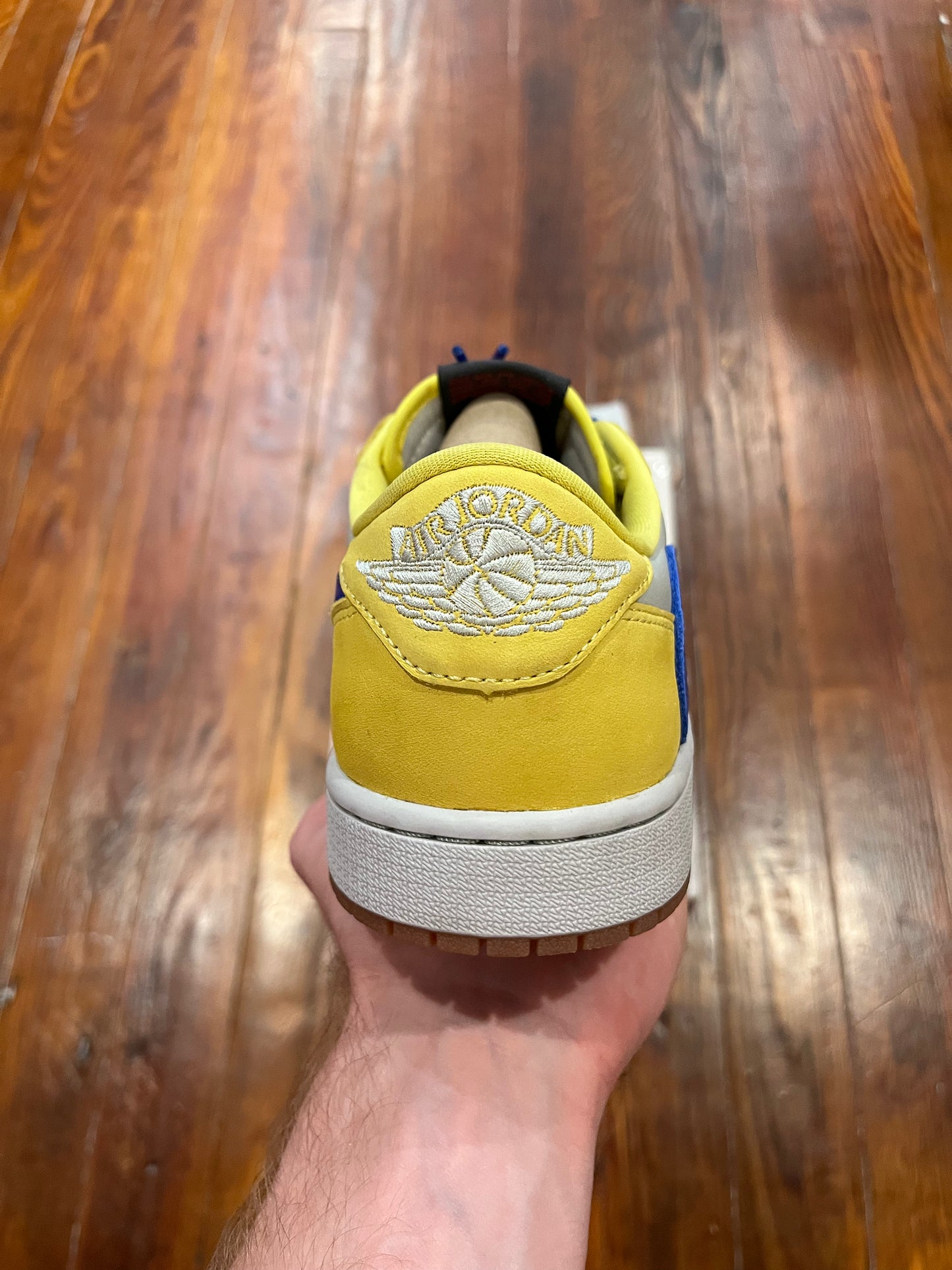 Travis Scott x Wmns Jordan 1 Low 'Canary' - SZ10.5W/9M