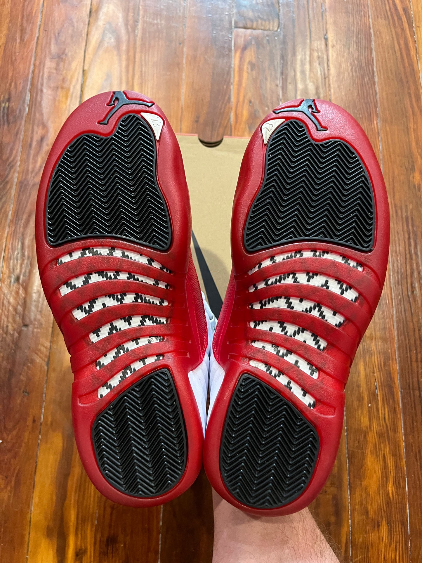 Jordan 12 Retro 'Cherry' (2023) - SZ10M