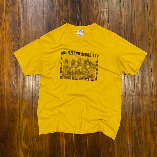 Vintage Homeland Security Fighting Terrorism Tee - L