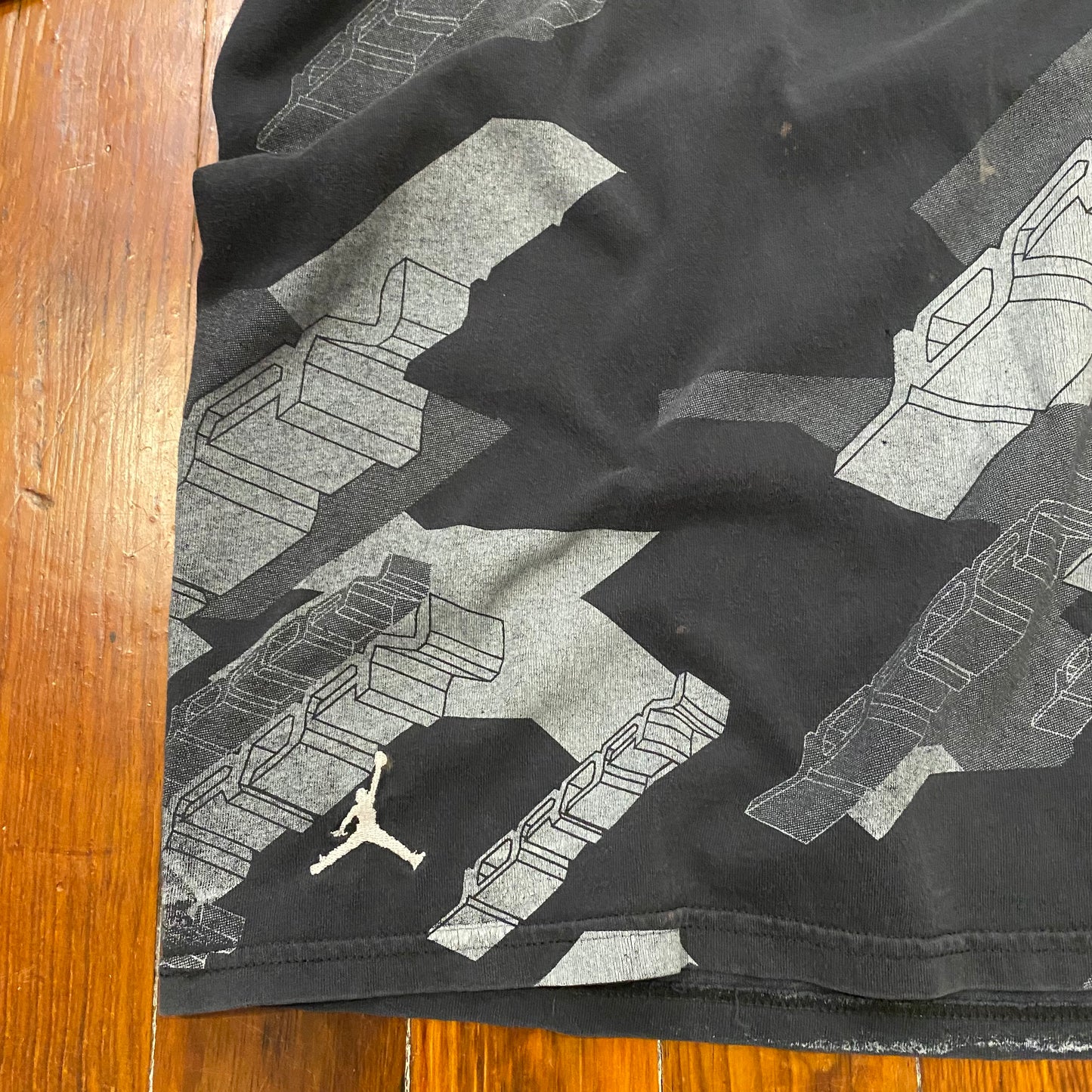 Vintage Gray Jordan AOP Tee - L