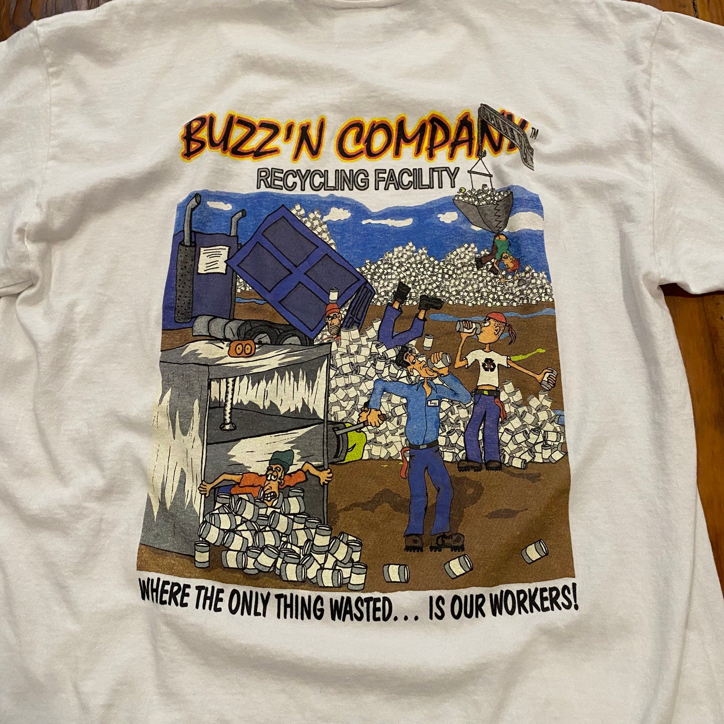 Vintage Buzz'n Company Recycling Facility Tee - L