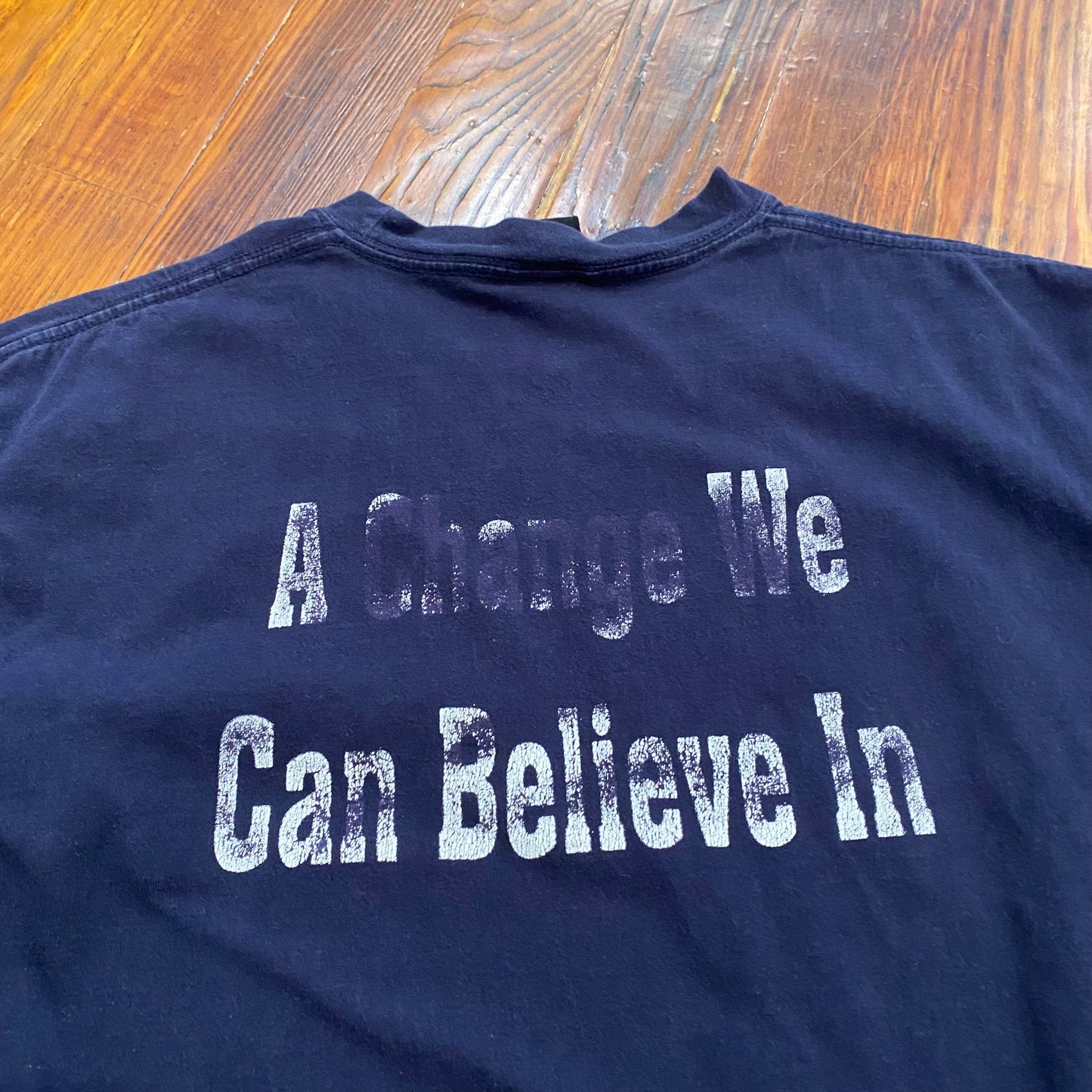 Vintage Obama Postcard Tee - L