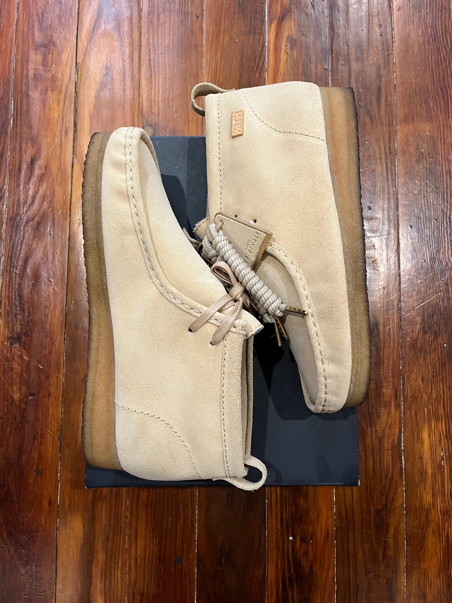 Clarks Wallabees X KITH 'Ronnie Fieg Sand' - SZ10.5